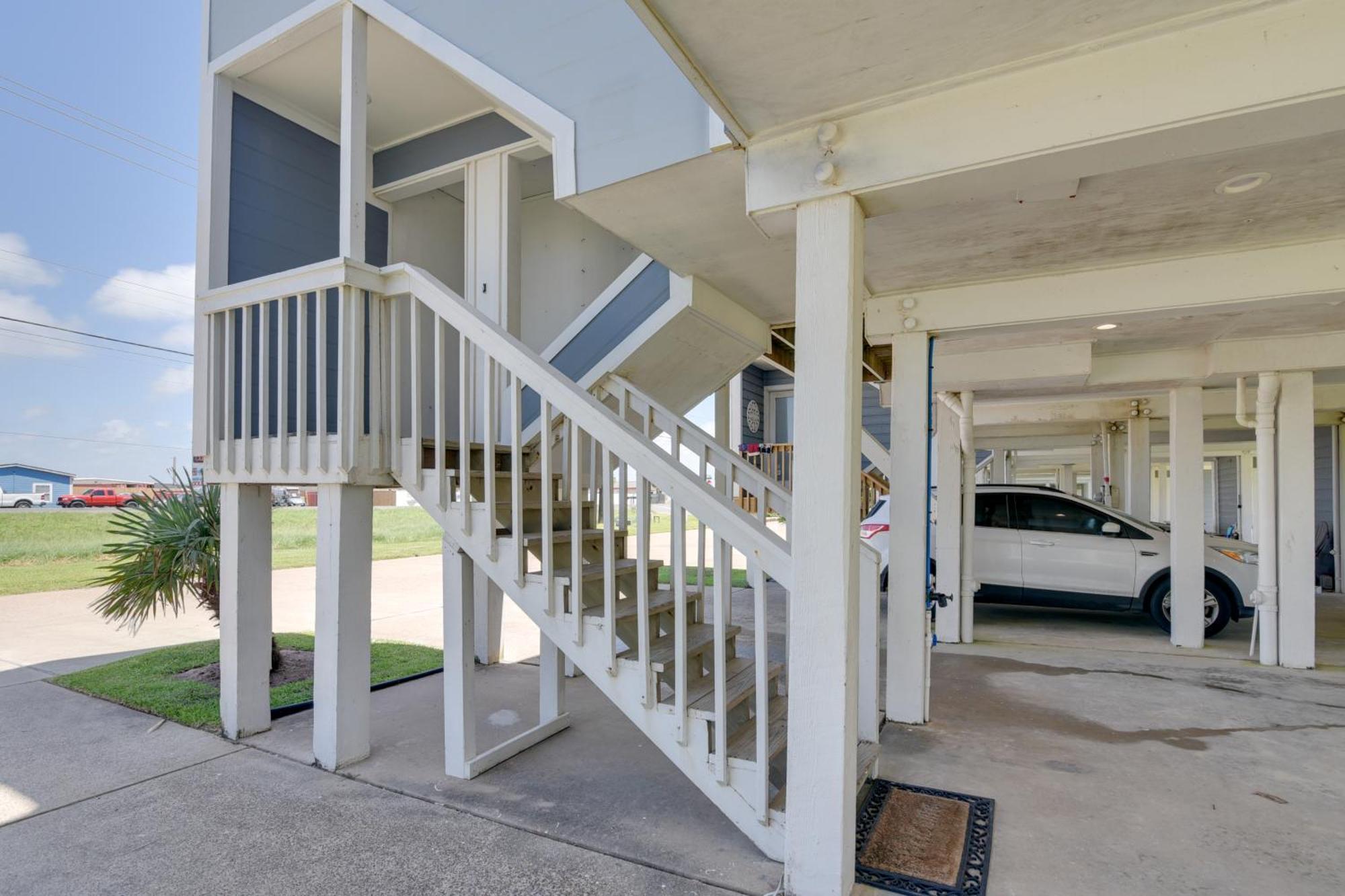 Galveston Townhome With Balconies Walk To Beach! Kültér fotó